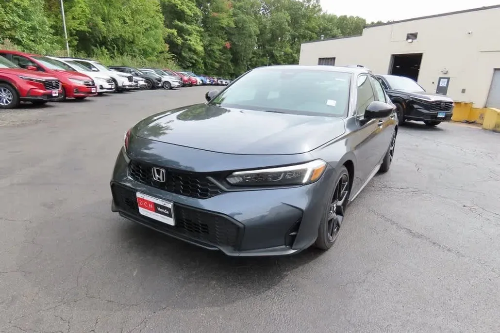 2025 Honda Civic Sport photo 1