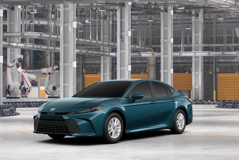 2026 Toyota Camry LE photo 1