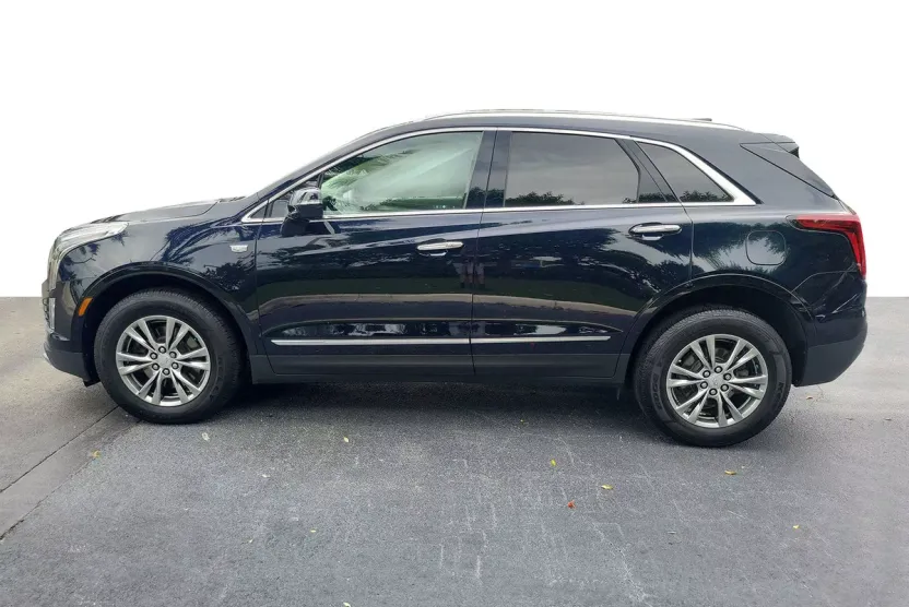 2022 Cadillac XT5 Premium Luxury photo 1