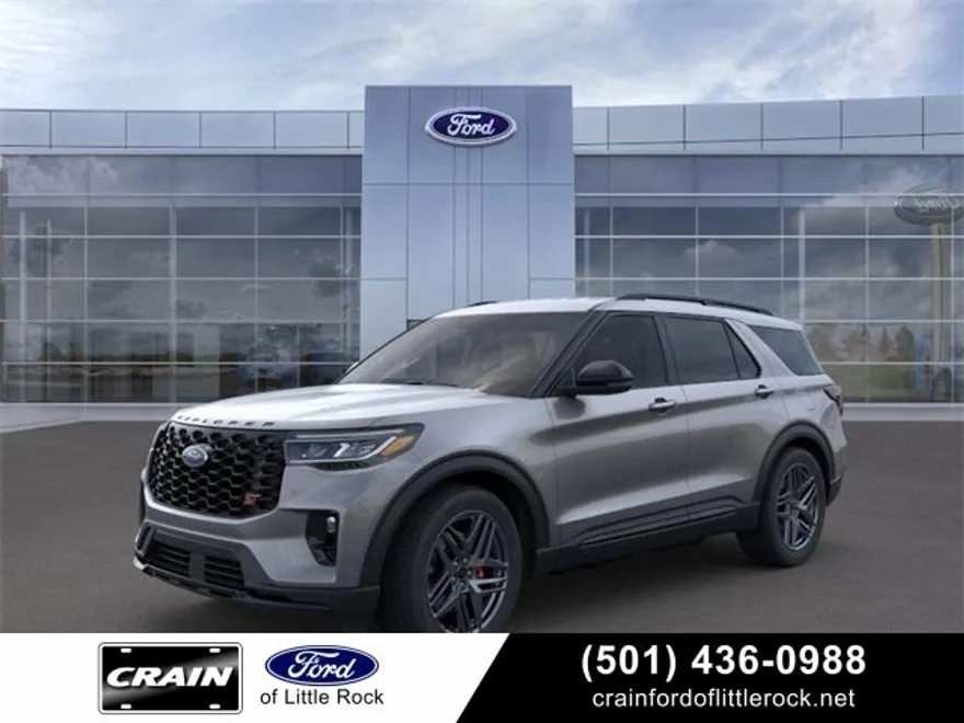 2025 Ford Explorer ST photo 1