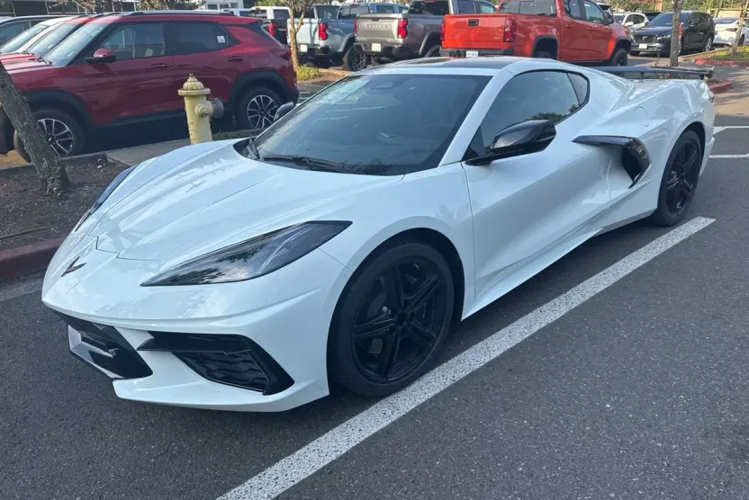 2026 Chevrolet Corvette Stingray 1LT photo 1