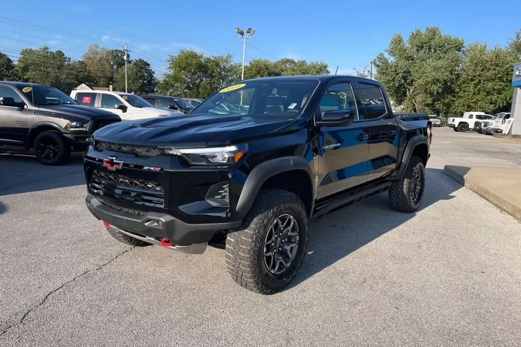 2026 Chevrolet Colorado ZR2 photo 1