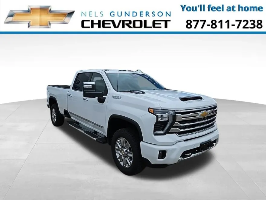 2024 Chevrolet Silverado 3500HD High Country photo 1