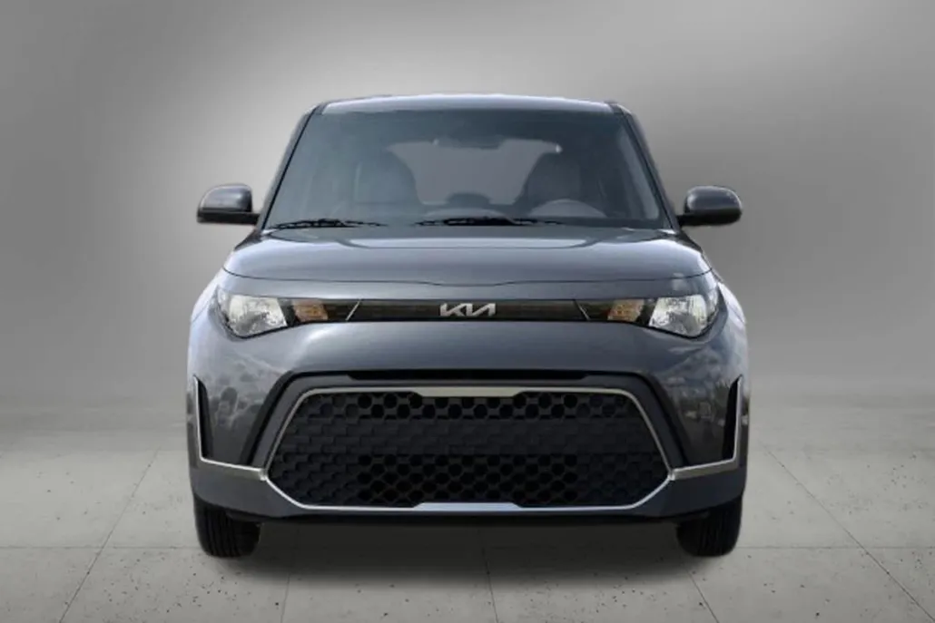 2025 Kia Soul LX S photo 1