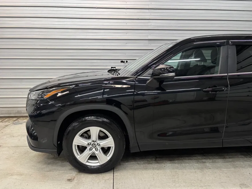 2023 Toyota Highlander Limited Platinum XLE XSE photo 1