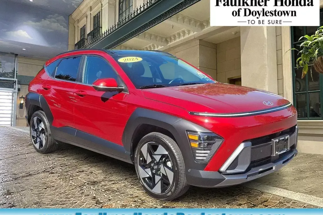 2024 Hyundai Kona Limited photo 1