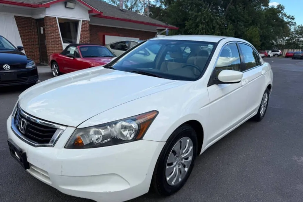 2009 Honda Accord LX photo 1