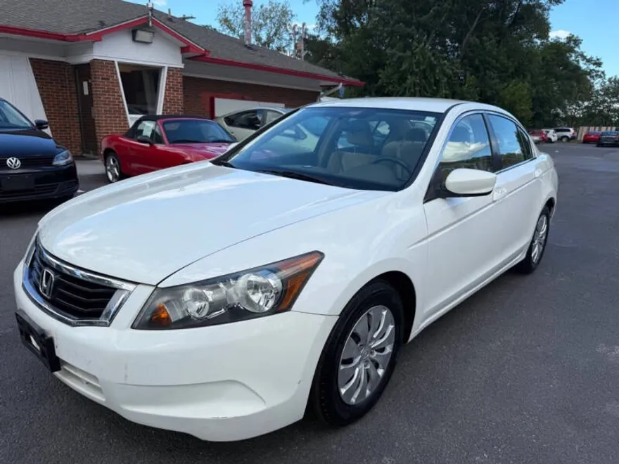 2009 Honda Accord LX photo 1