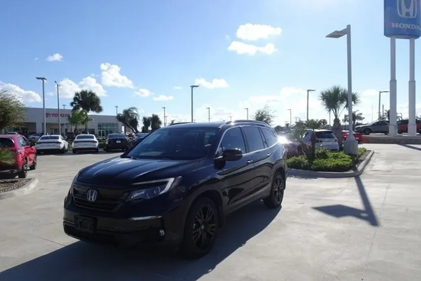 2021 Honda Pilot Special Edition photo 1