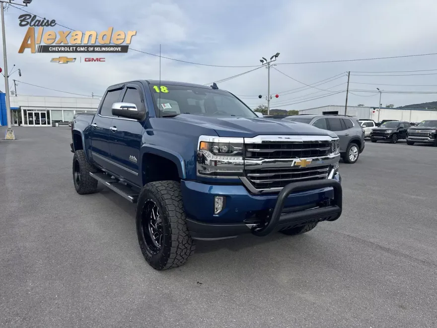 2018 Chevrolet Silverado 1500 High Country photo 1