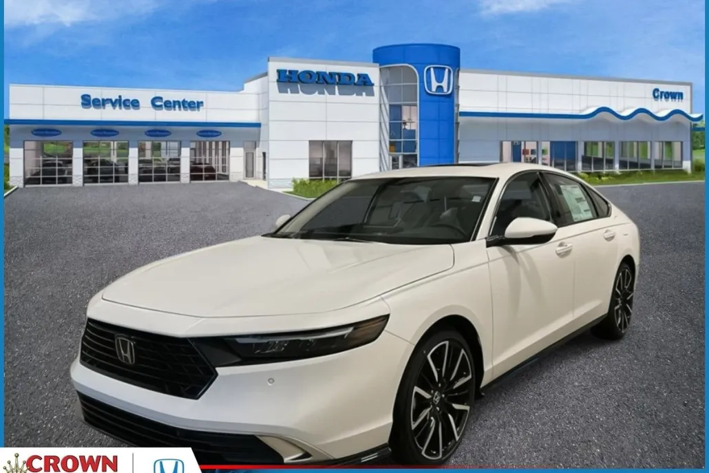 2025 Honda Accord Hybrid Touring photo 1