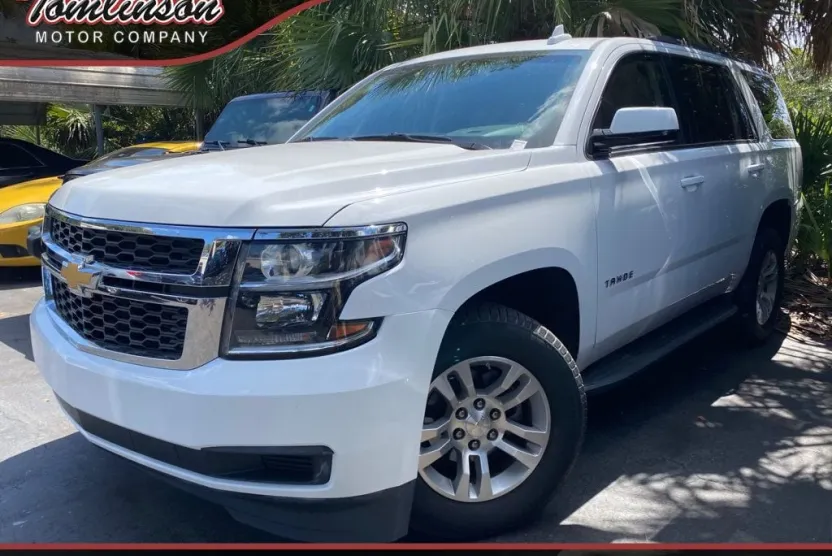 2018 Chevrolet Tahoe LT photo 1