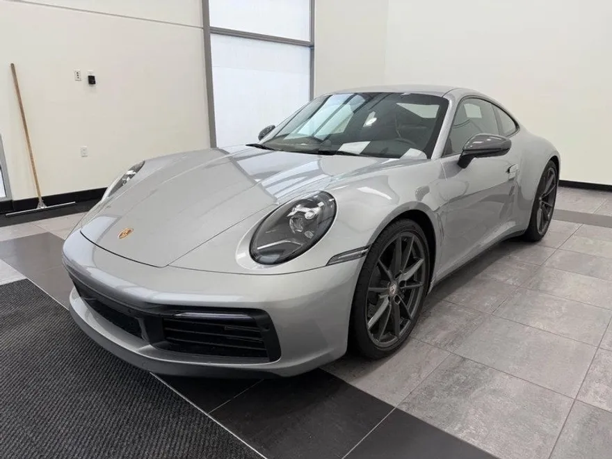 2024 Porsche 911 T photo 1