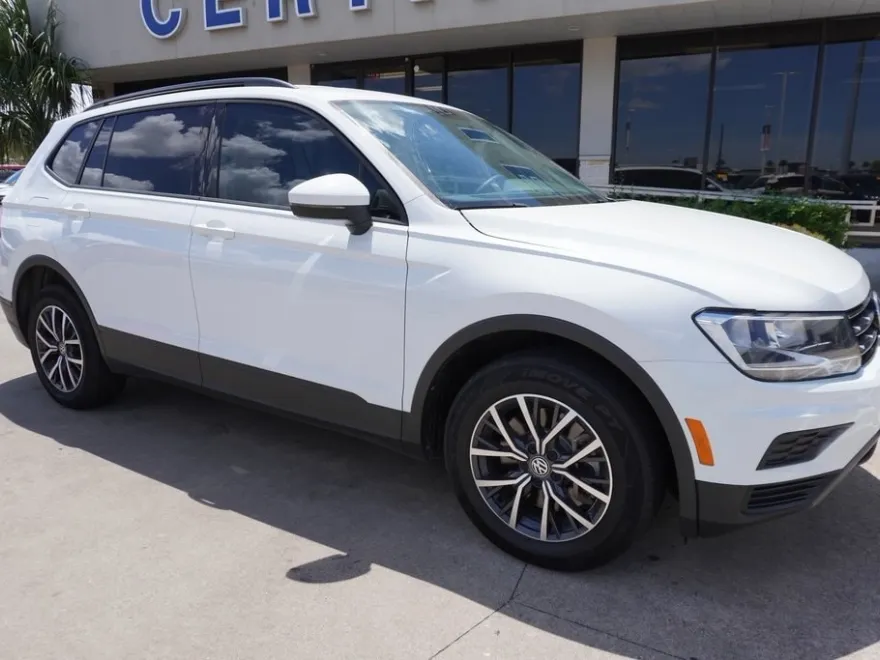 2021 Volkswagen Tiguan S photo 1