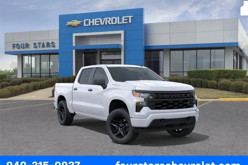 2026 Chevrolet Silverado 1500 Custom photo 1