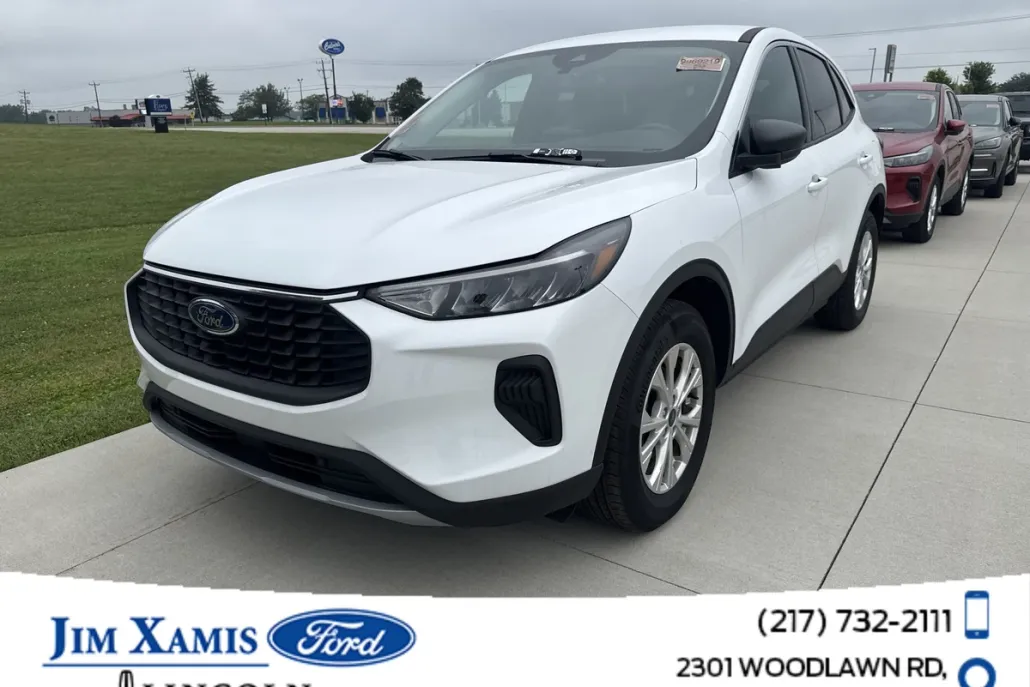2023 Ford Escape Titanium photo 1