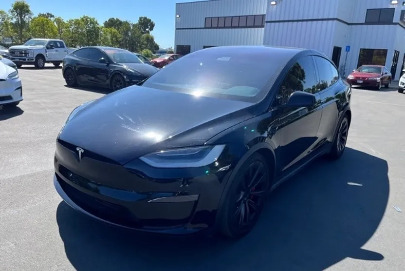 2023 Tesla Model X Plaid photo 1