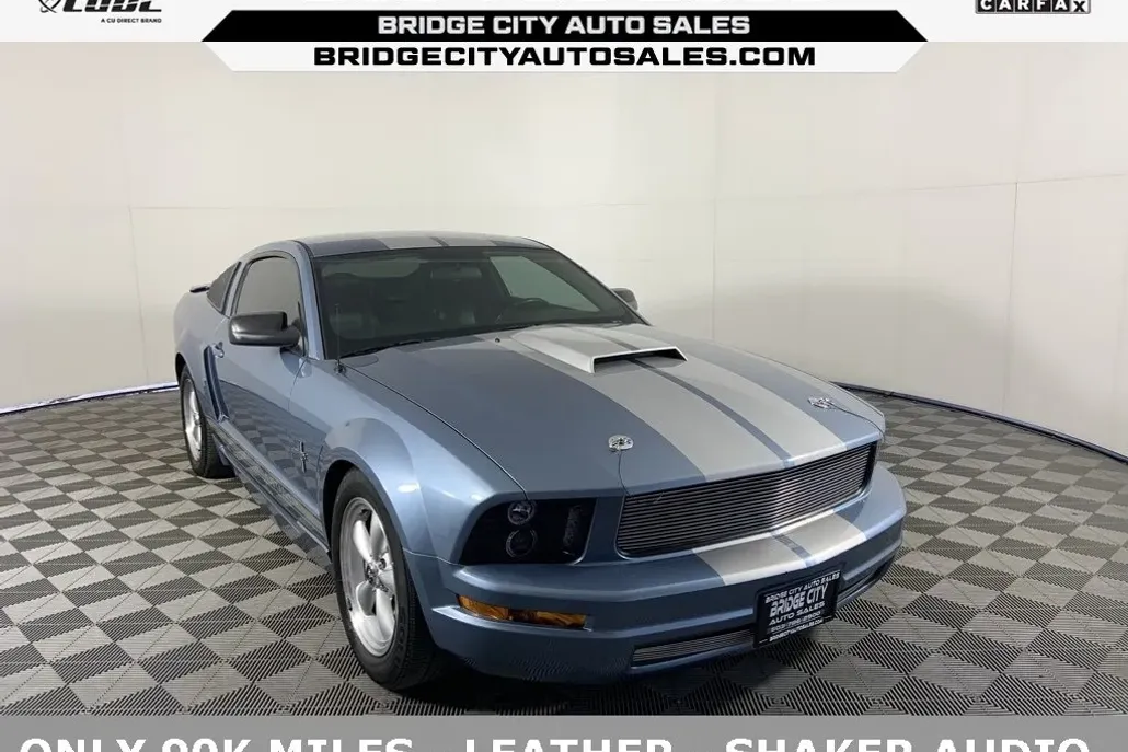 2007 Ford Mustang V6 Premium photo 1