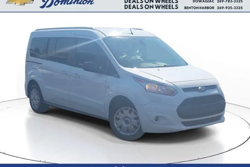 2017 Ford Transit XLT photo 1