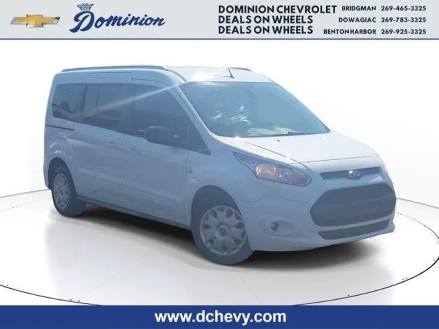 2017 Ford Transit XLT photo 1