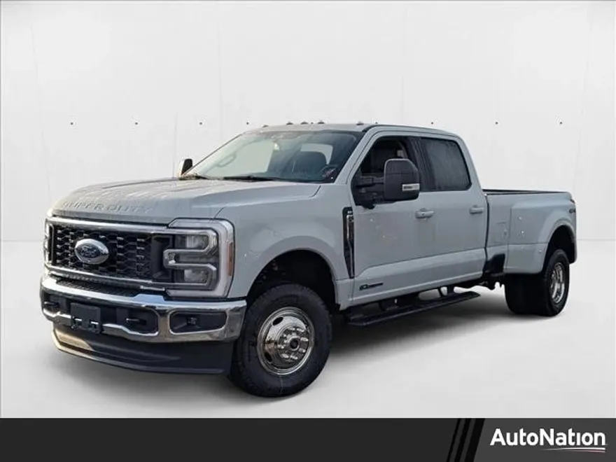 2026 Ford F-350 XLT photo 1