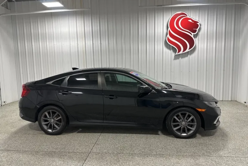 2021 Honda Civic EX photo 1
