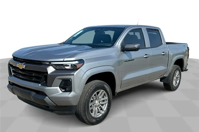 2026 Chevrolet Colorado LT photo 1
