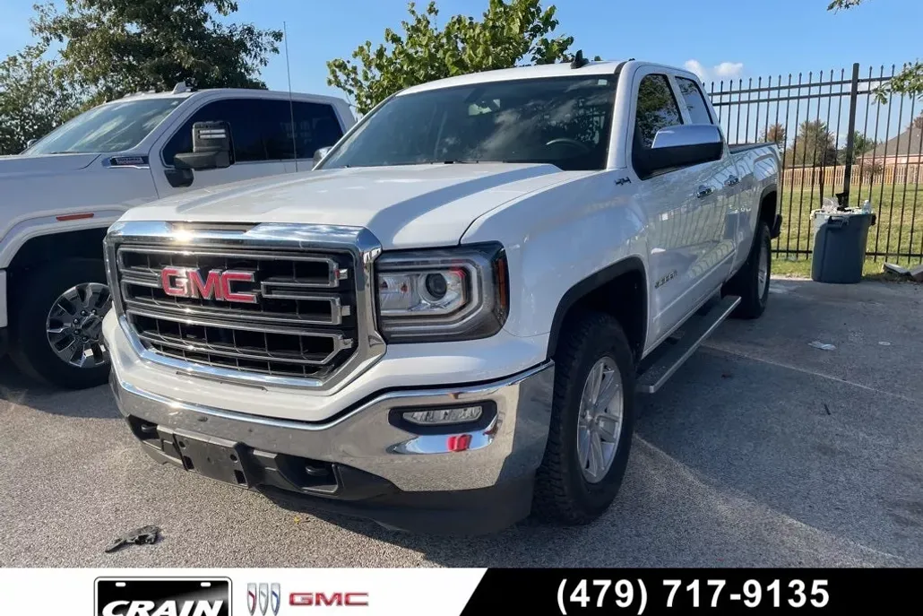 2017 Gmc Sierra 1500 SLE photo 1