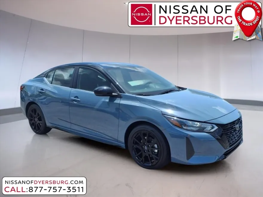 2025 Nissan Sentra SR photo 1