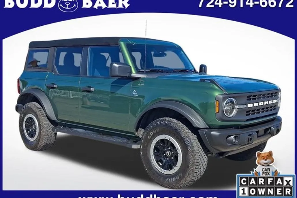 2023 Ford Bronco Black Diamond photo 1