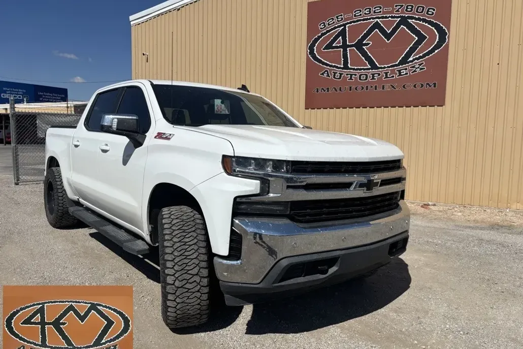 2019 Chevrolet Silverado 1500 LT photo 1