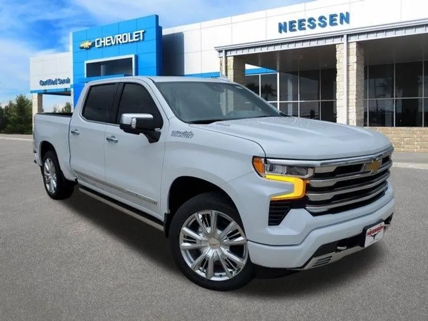 2026 Chevrolet Silverado 1500 High Country photo 1