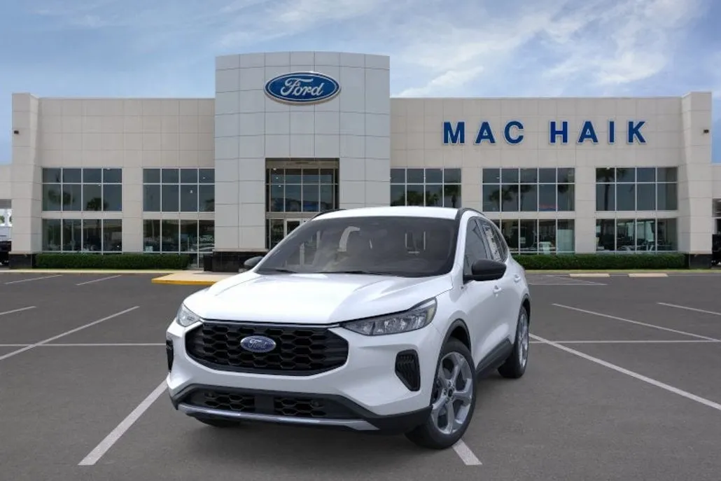 2025 Ford Escape ST-Line photo 1