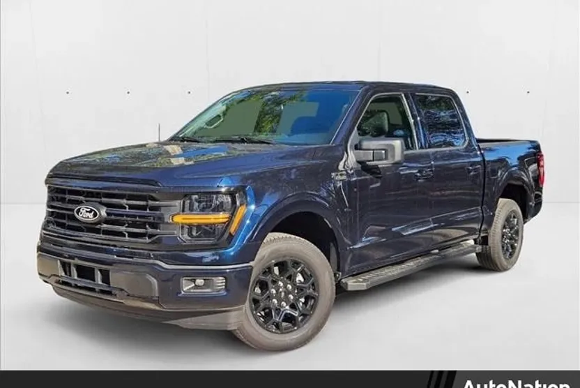 2025 Ford F-150 XLT photo 1