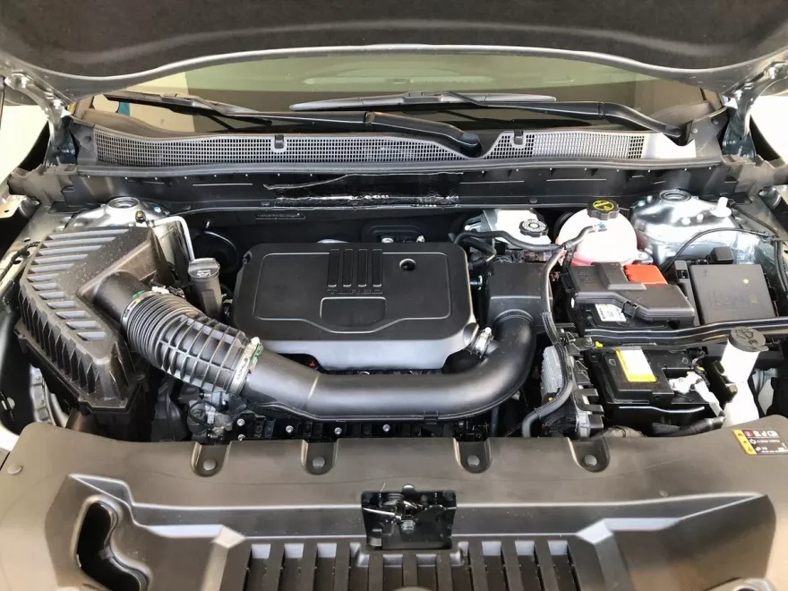 2025 Chevrolet Blazer 2LT photo 1