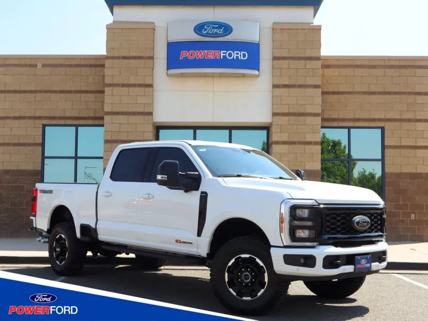 2025 Ford F-250 photo 1