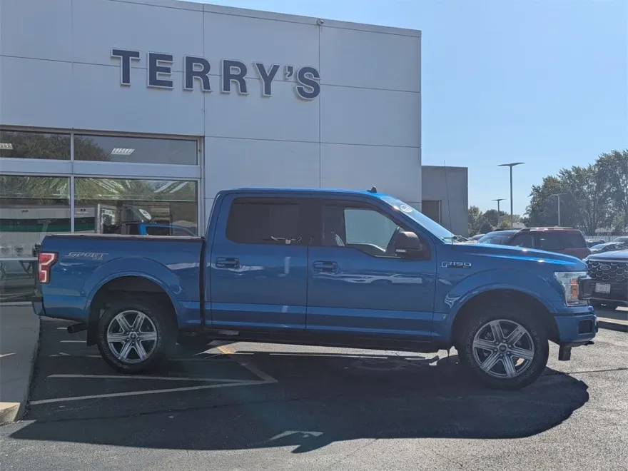 2019 Ford F-150 XLT photo 1