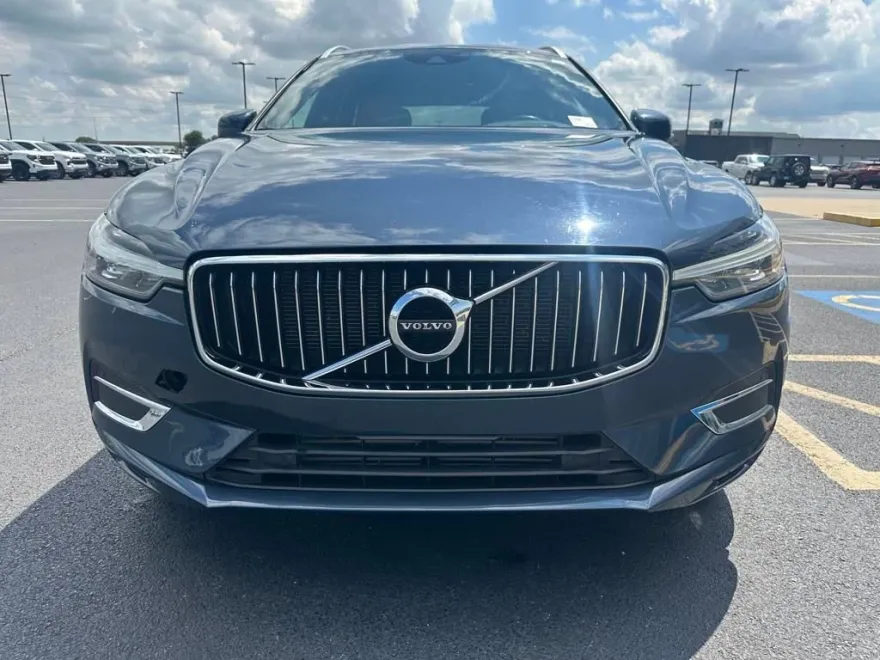 2021 Volvo XC60 Inscription photo 1