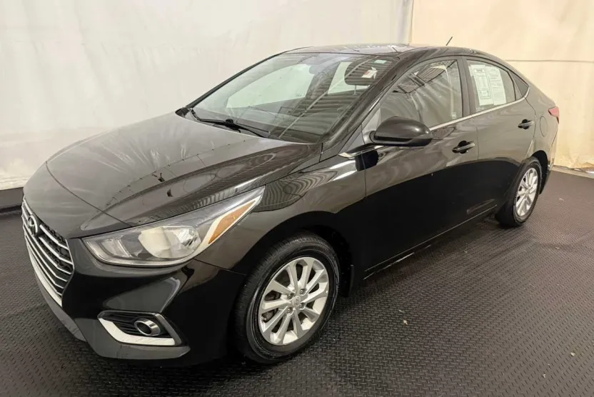 2020 Hyundai Accent SEL photo 1
