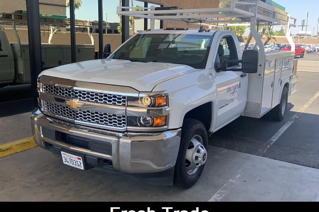 2019 Chevrolet Silverado 3500HD photo 1