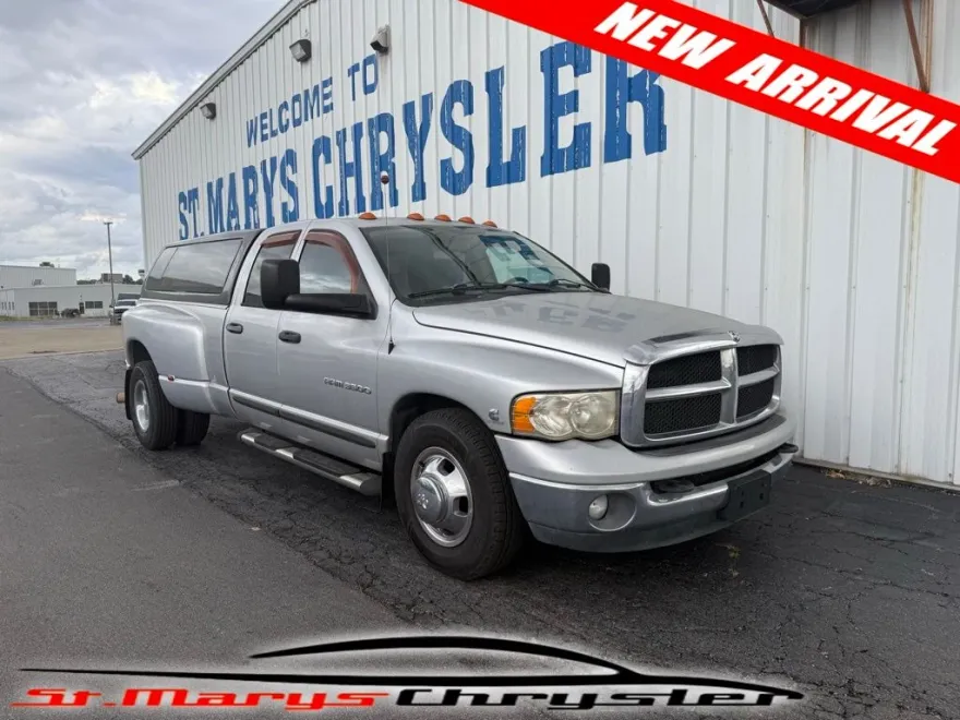 2004 Dodge Ram 3500 SLT photo 1