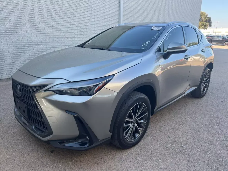 2022 Lexus NX 350 photo 1