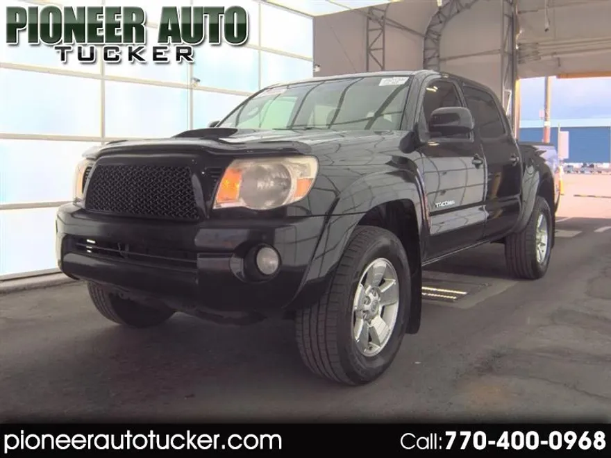 2011 Toyota Tacoma PreRunner Double Cab V6 photo 1