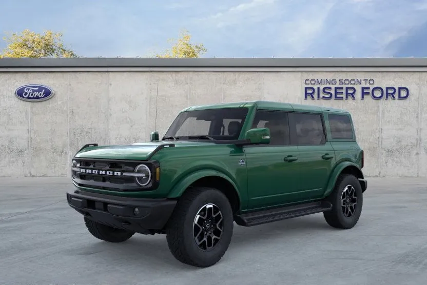 2025 Ford Bronco Outer Banks photo 1