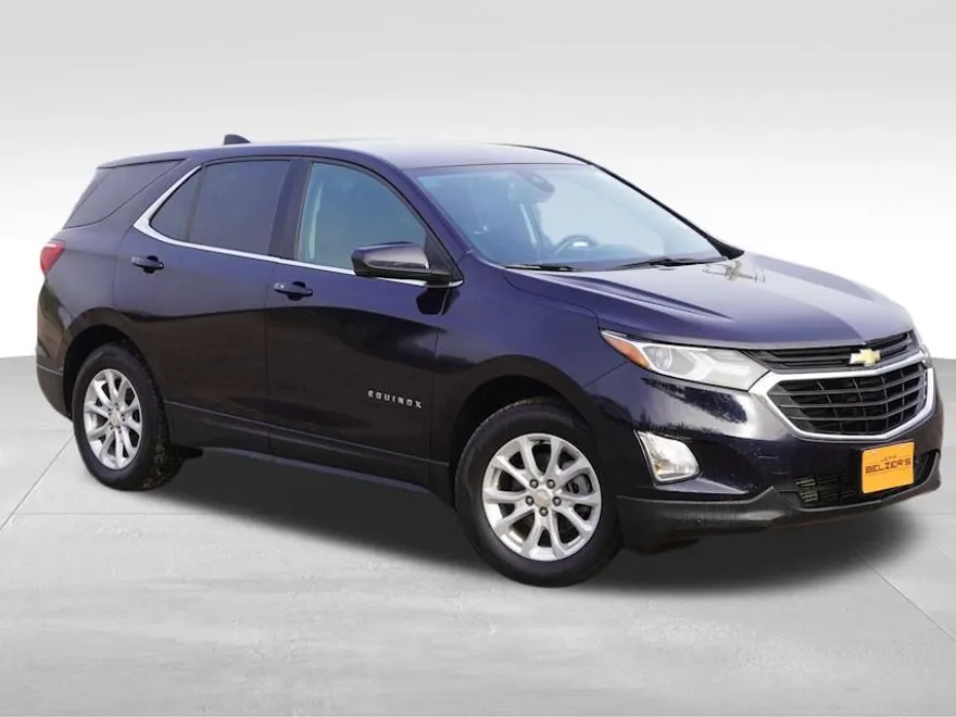 2020 Chevrolet Equinox LT photo 1