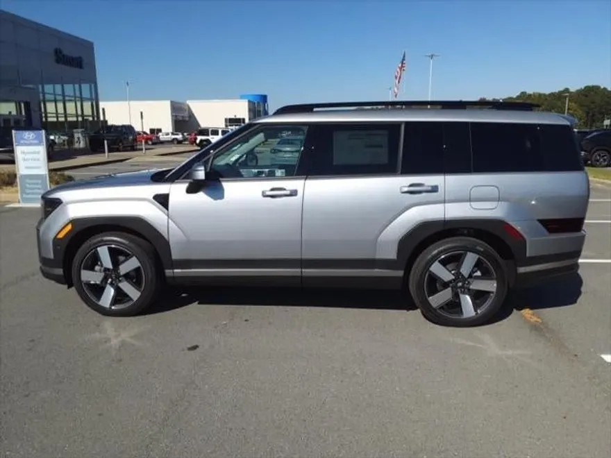 2025 Hyundai Santa Fe Limited photo 1