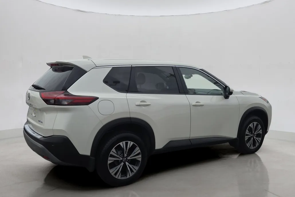 2023 Nissan Rogue AWD SV photo 1