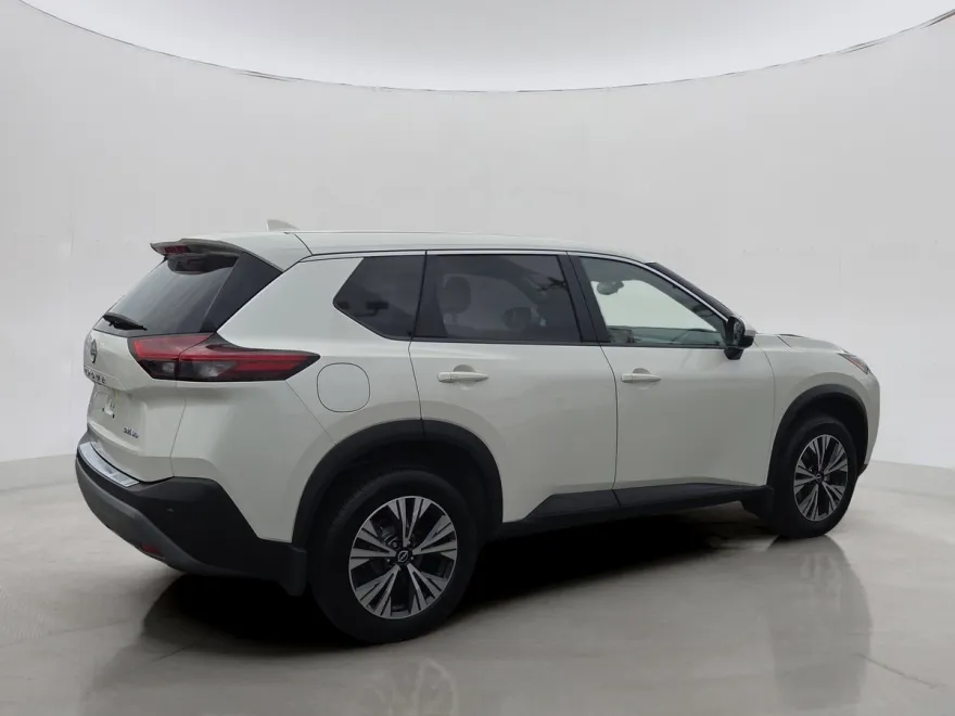 2023 Nissan Rogue AWD SV photo 1