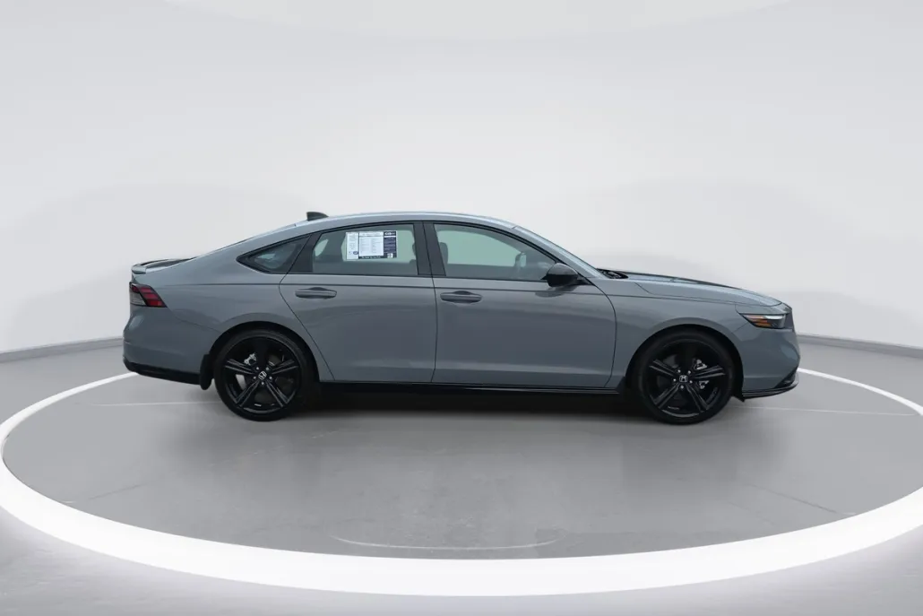 2024 Honda Accord Hybrid Sport-L photo 1