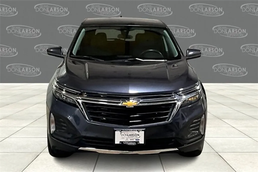 2022 Chevrolet Equinox LT photo 1
